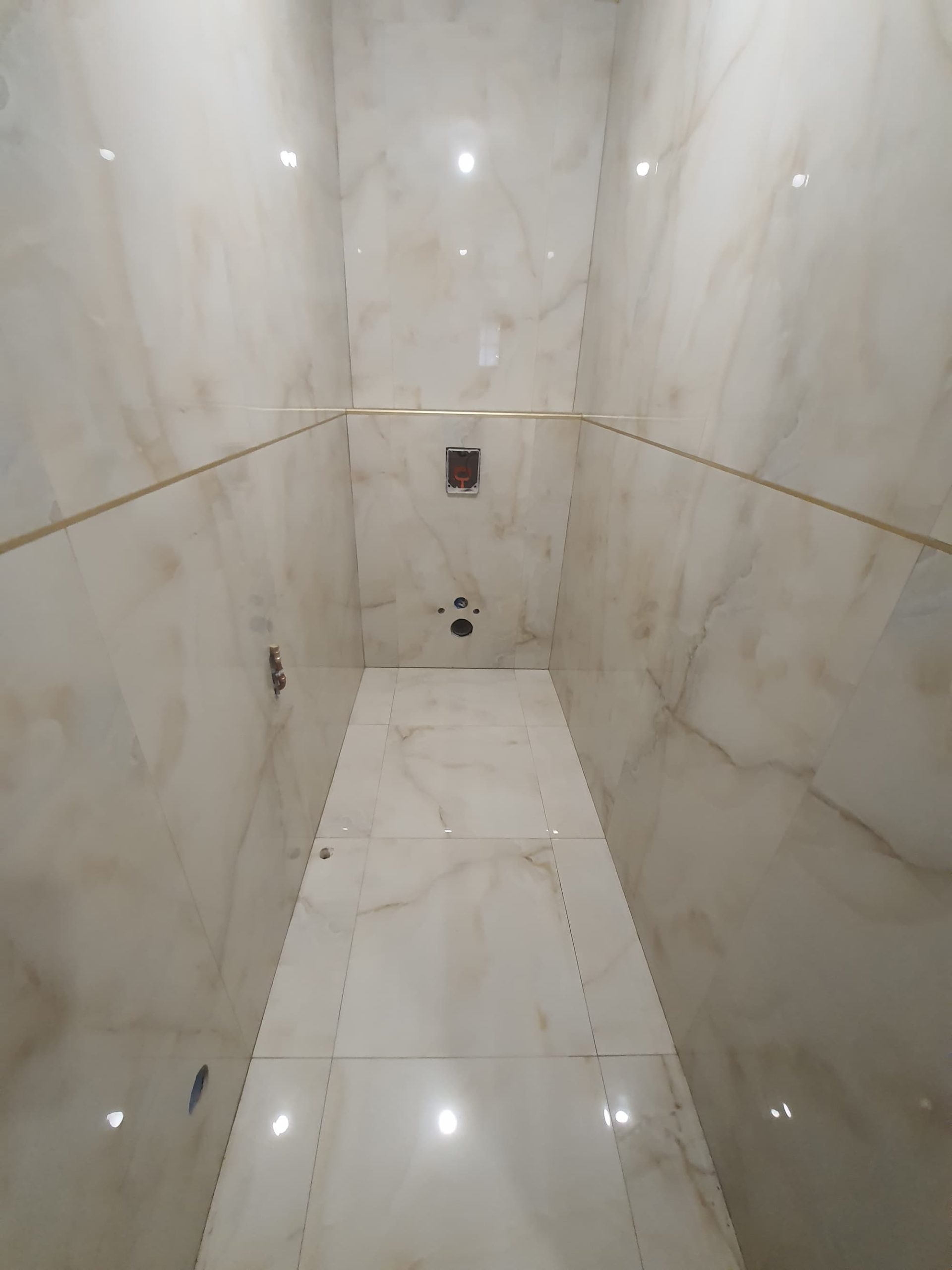 SALLE DE BAIN4 SCALED | Premium Carrelage Création de salle de bain à côté de Poitiers et Châtellerault Talmont-Saint-Hilaire 3